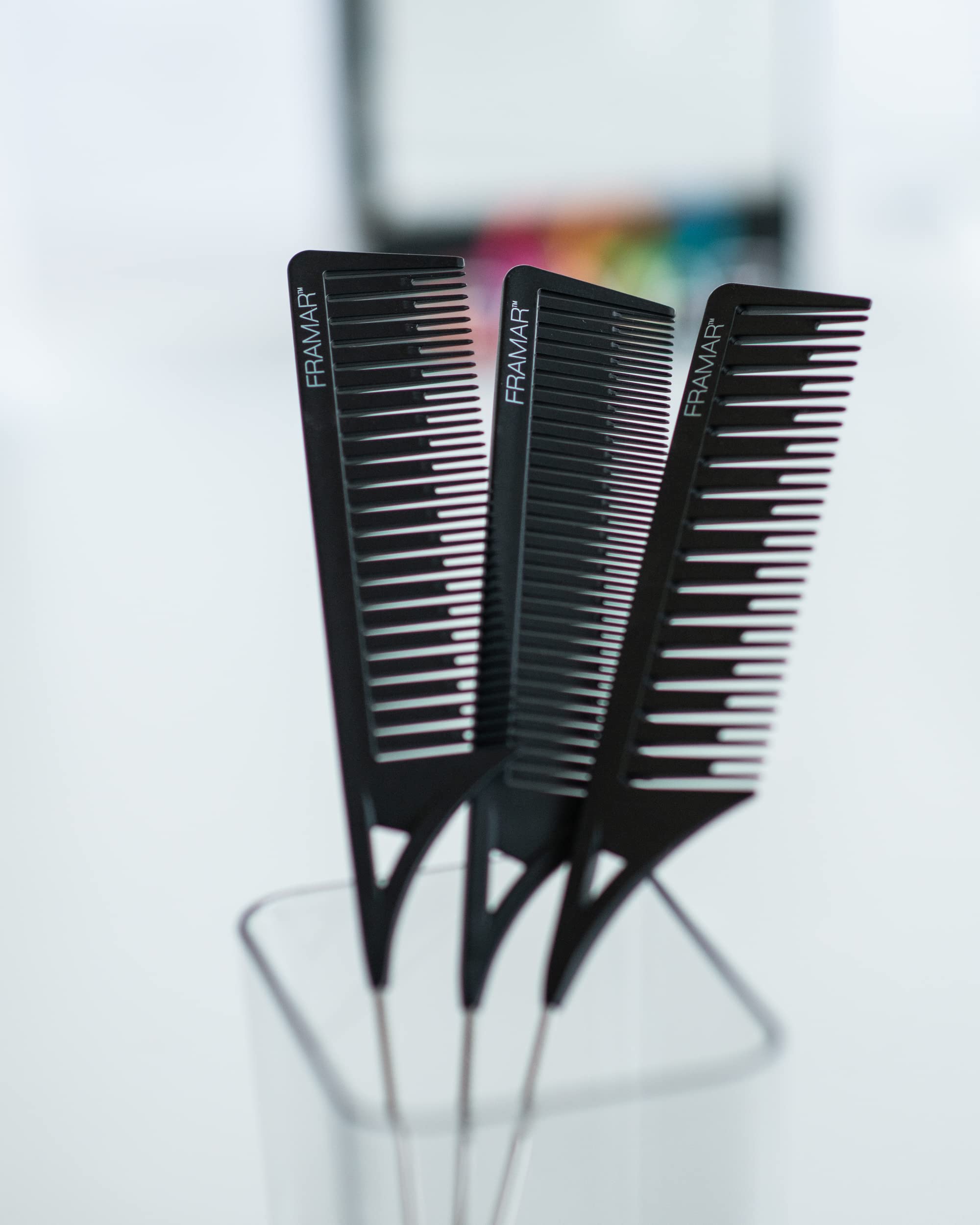 FRAMAR Dreamweaver static-free foiling combs minimize frizz