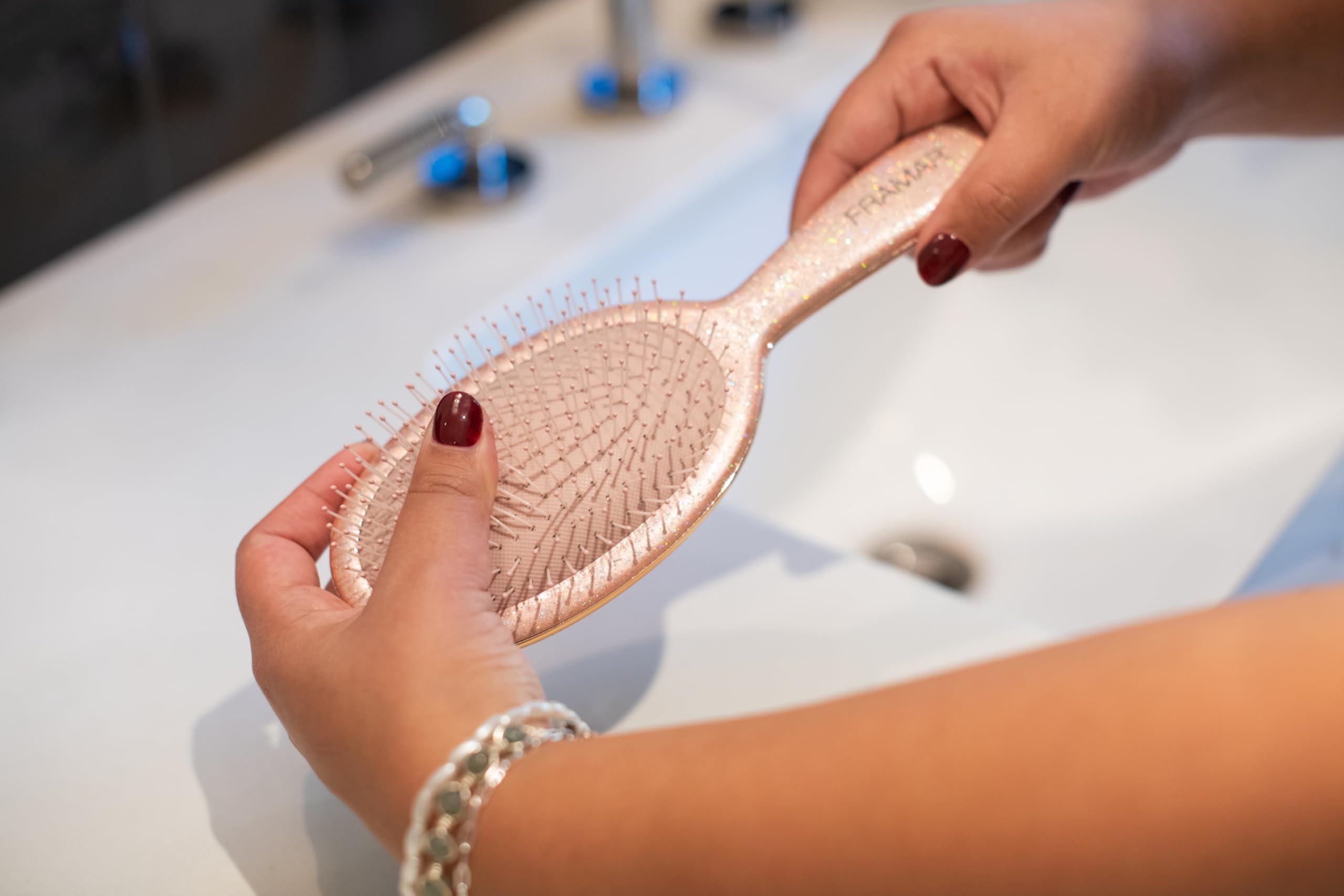 FRAMAR Glitter Hair Brush Detangler Rose packaging displayed for gifting