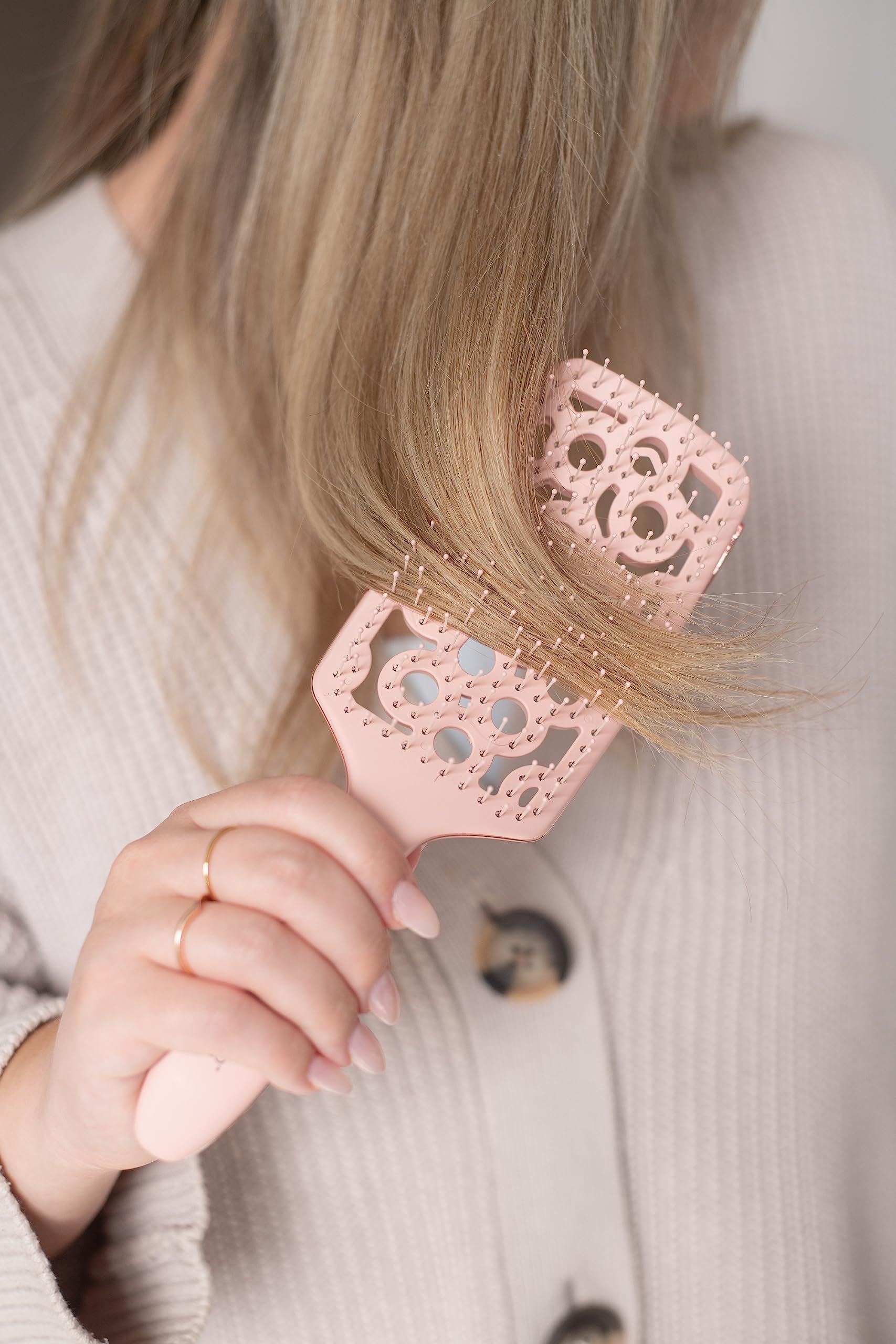 FRAMAR heat-resistant bristles withstand high heat during drying.