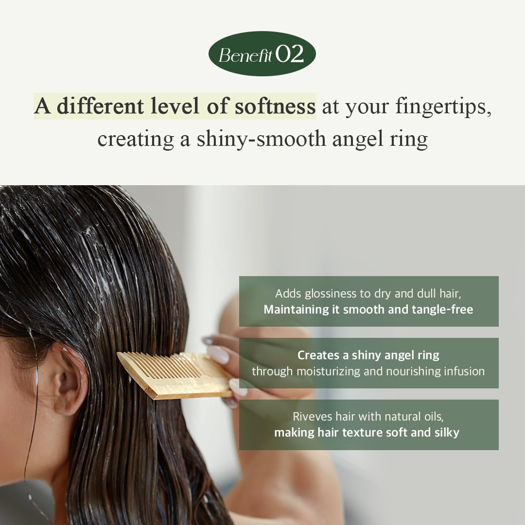 FREEMOMENT Chamacyparis Obtusa Water hydrates and balances hair texture.