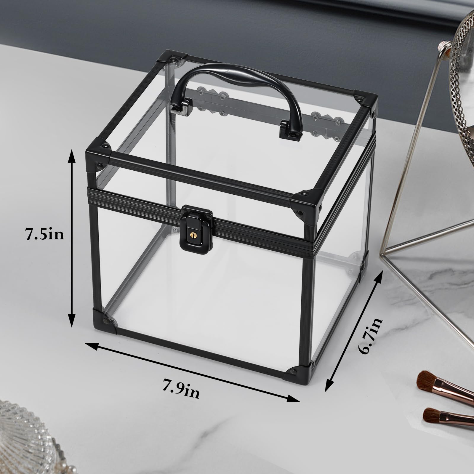 FRENESSA Portable Makeup Case transparent material offers quick visibility and fast access to essentials.