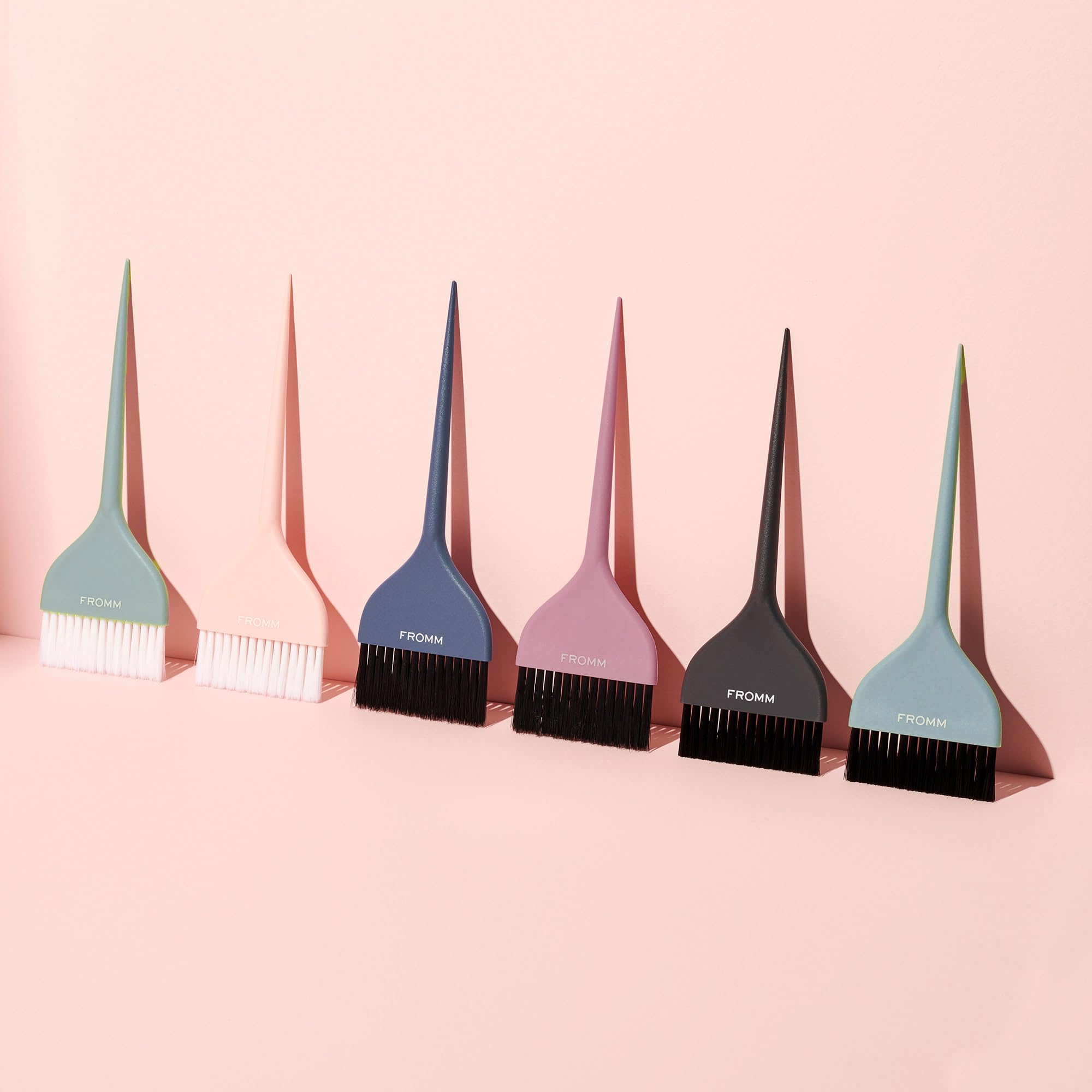 Fromm Color Studio densely packed bristles for precise, waste-free saturation