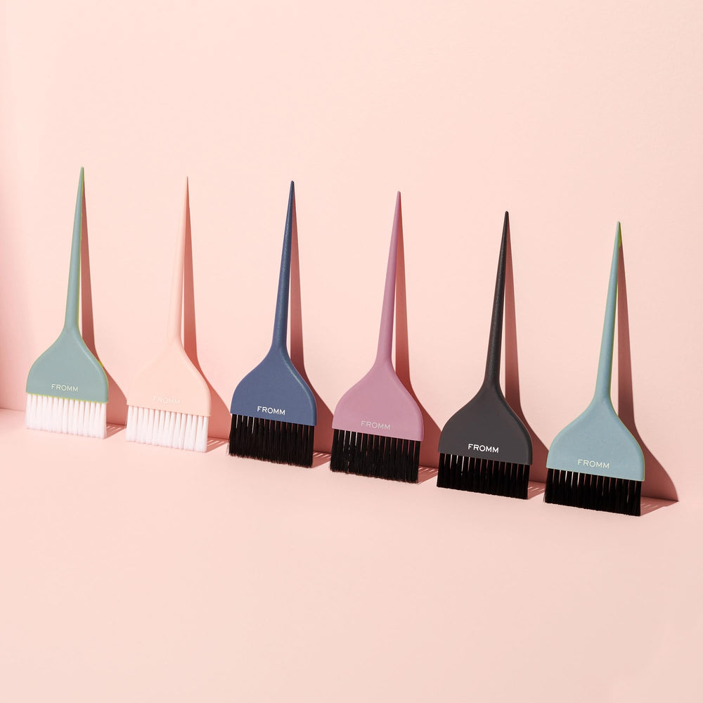 Fromm Color Studio densely packed bristles for precise, waste-free saturation