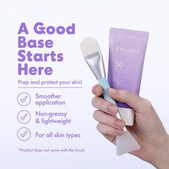 FRUDIA blueberry extract close-up emphasizes antioxidant-rich hydration for the skin.