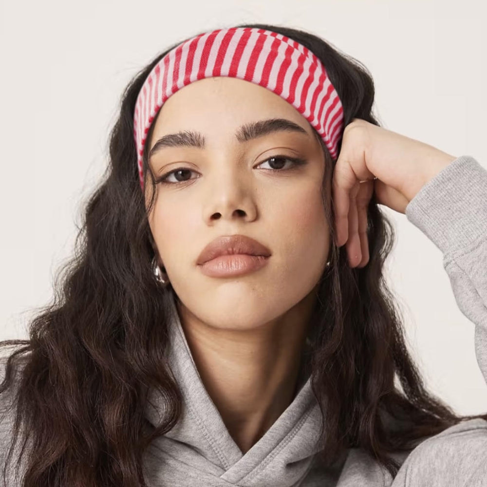 Fszsaa striped headband flat lay with beach gear for casual style.