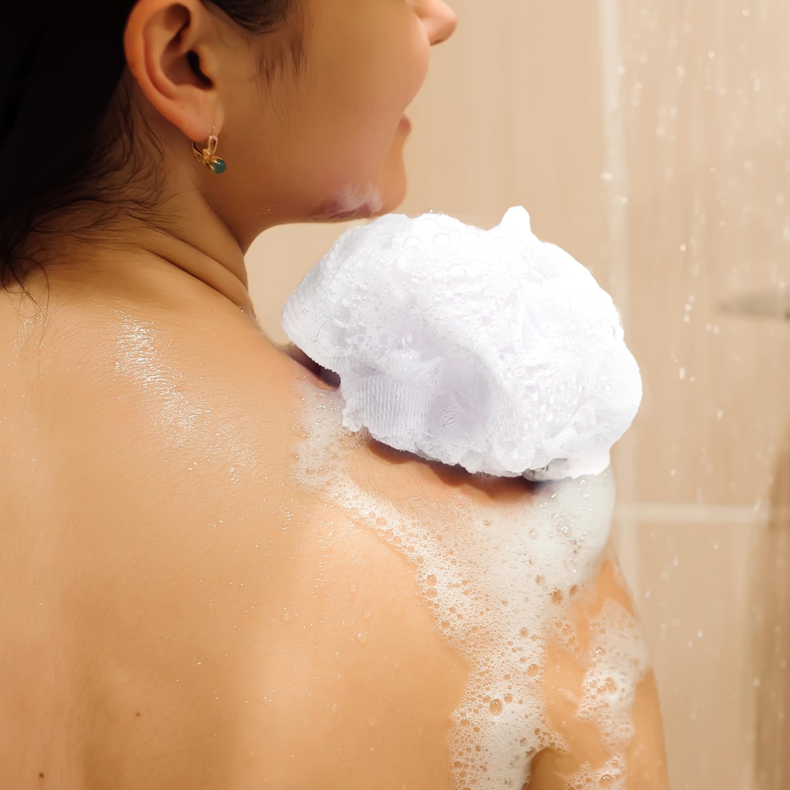 Funnymoom quick foaming design loofah creates rich bubbles for washing.