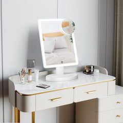 Funtouch 360-degree rotation allows flexible angles for grooming.