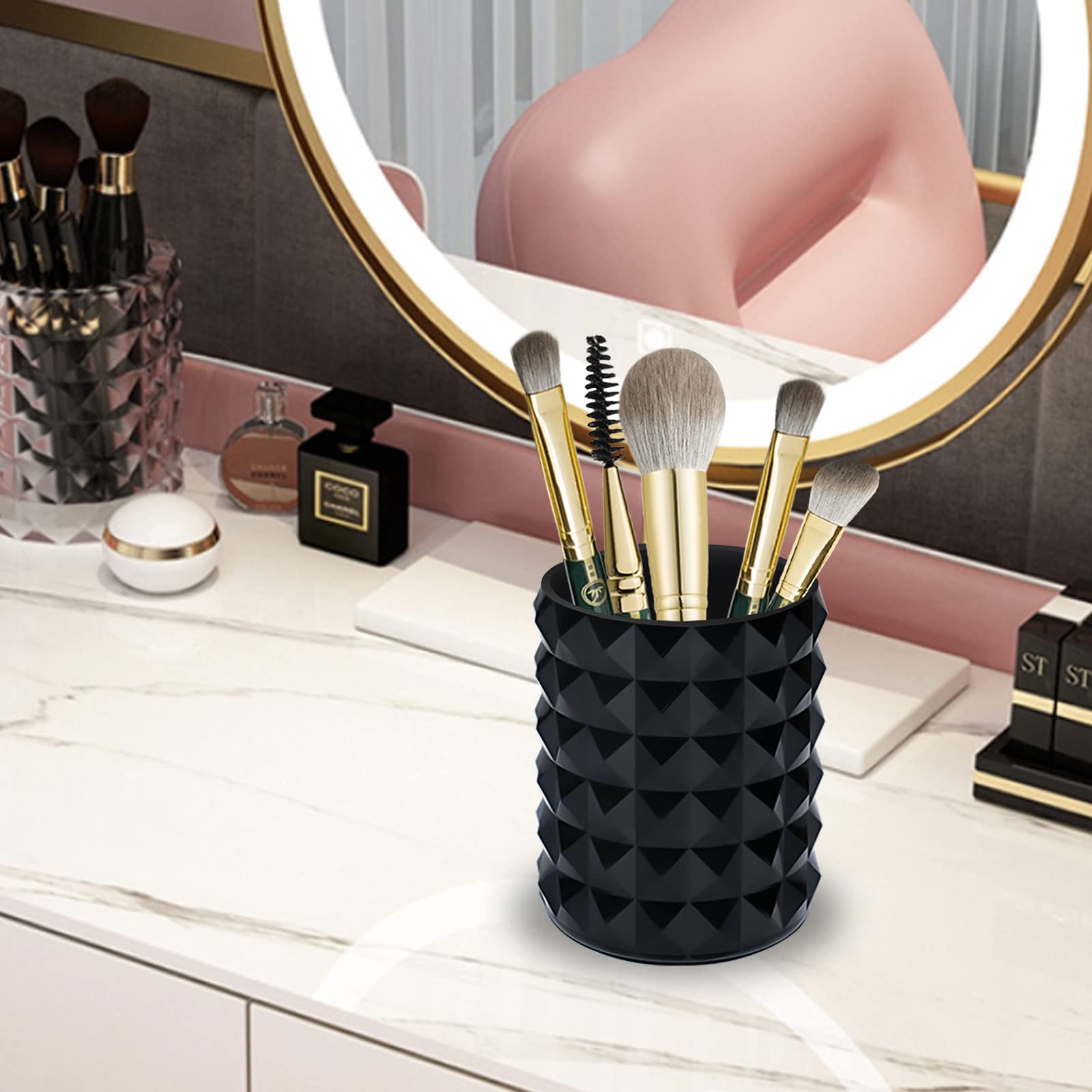 Funtygy gift-ready makeup brush holder black suitable for holidays or birthdays