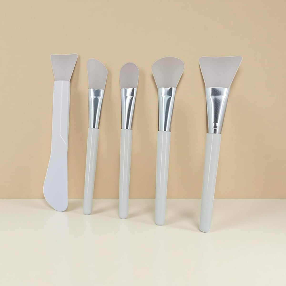 Fuveuua set de aplicadores de silicona para mascarillas, aplicación limpia y precisa.