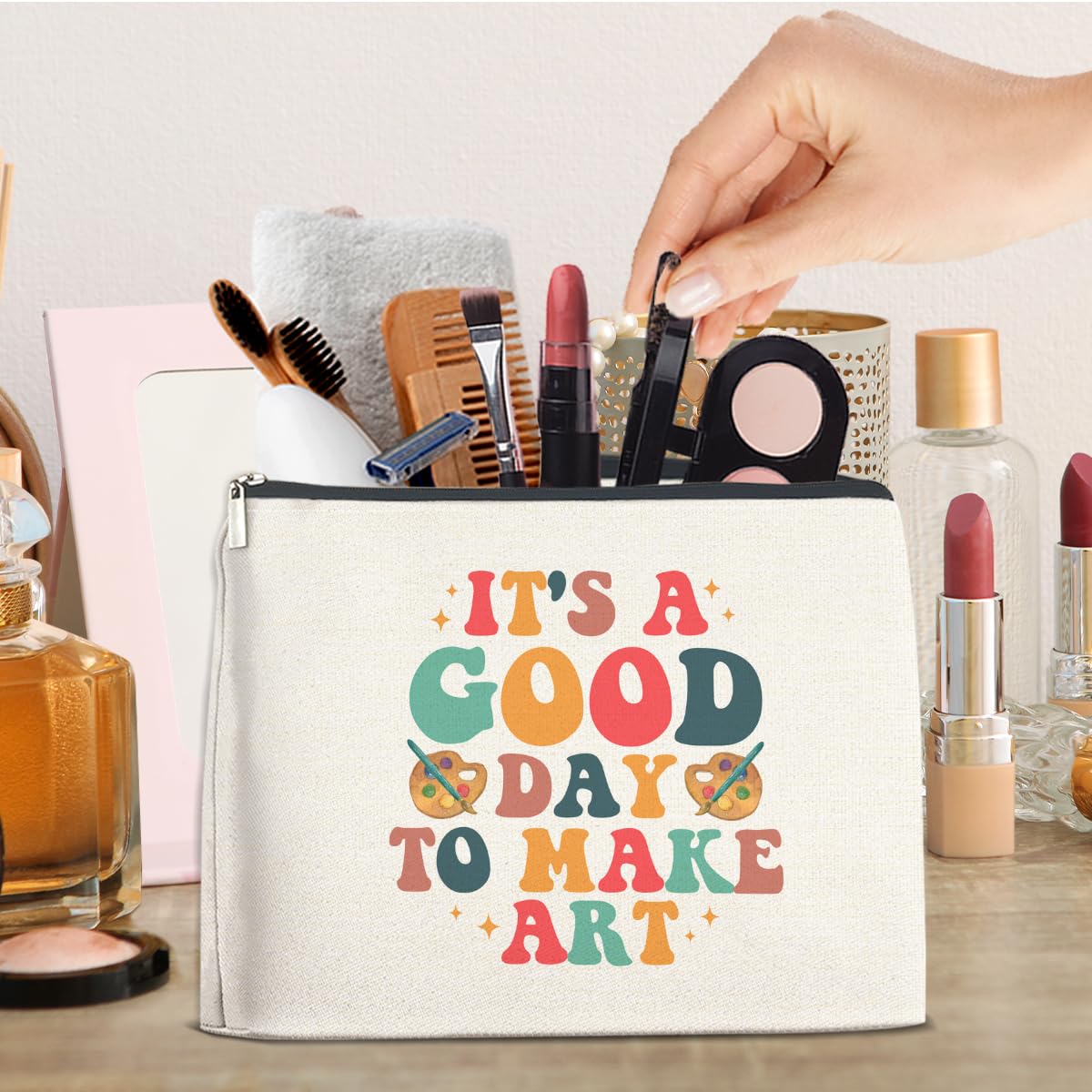 FYDHQSS makeup bag travel-friendly for trips and outdoor use.