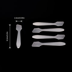 G2PLUS 3.2-inch spatula for precise cream mixing.