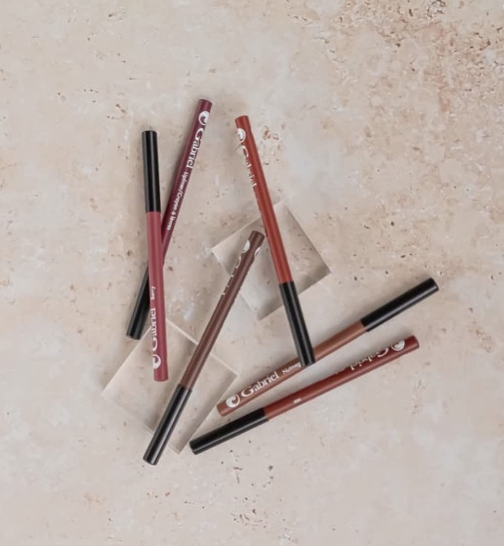 Gabriel Cosmetics Classic Lip Liner Berry on lips demonstrates clean outline and ease of use.