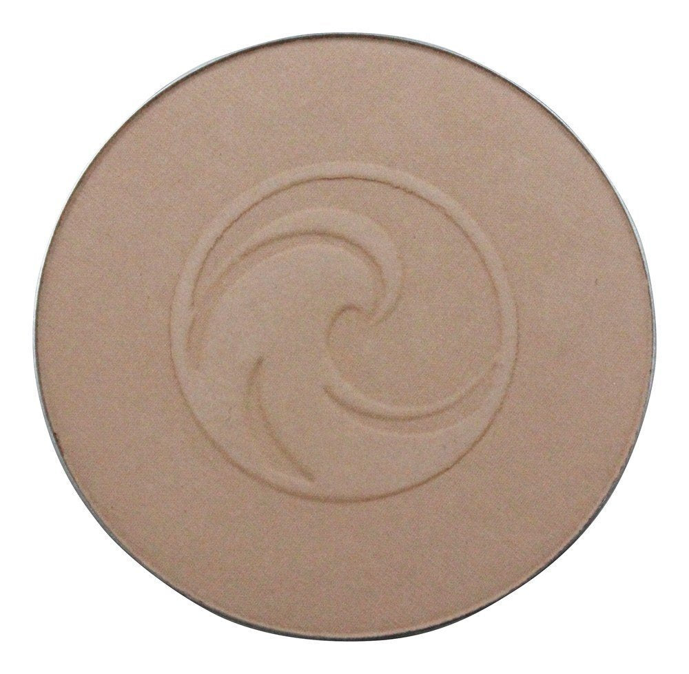 Gabriel Cosmetics sea fennel-infused texture image highlighting luxurious, blendable coverage.
