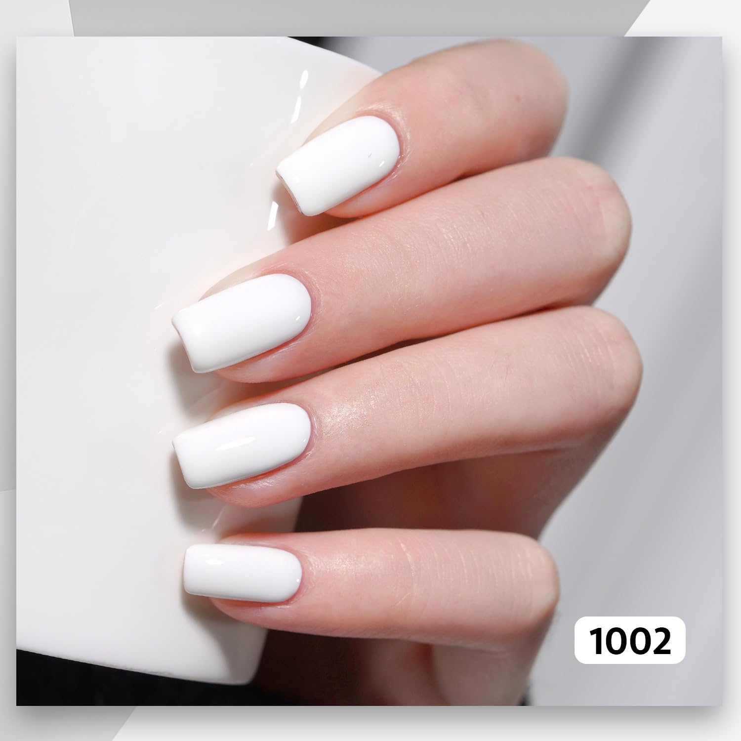 GAOY brown gel nail polish adds warm sophistication for versatile nail art at home.