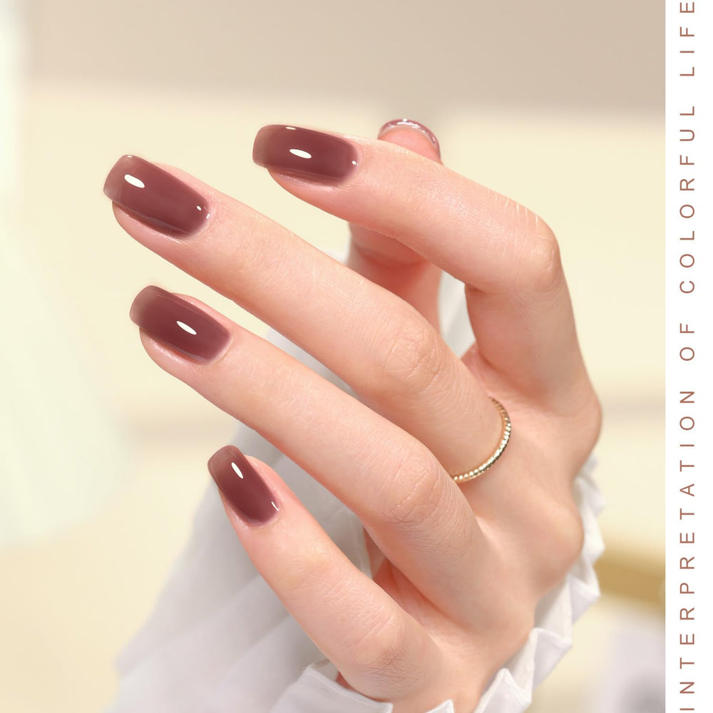 GAOY Jelly Pink Nude UV light cure demonstrates quick drying.