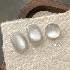 GAOY Jelly Silver Cat Eye gel polish glitter shimmer close-up for glam nails.