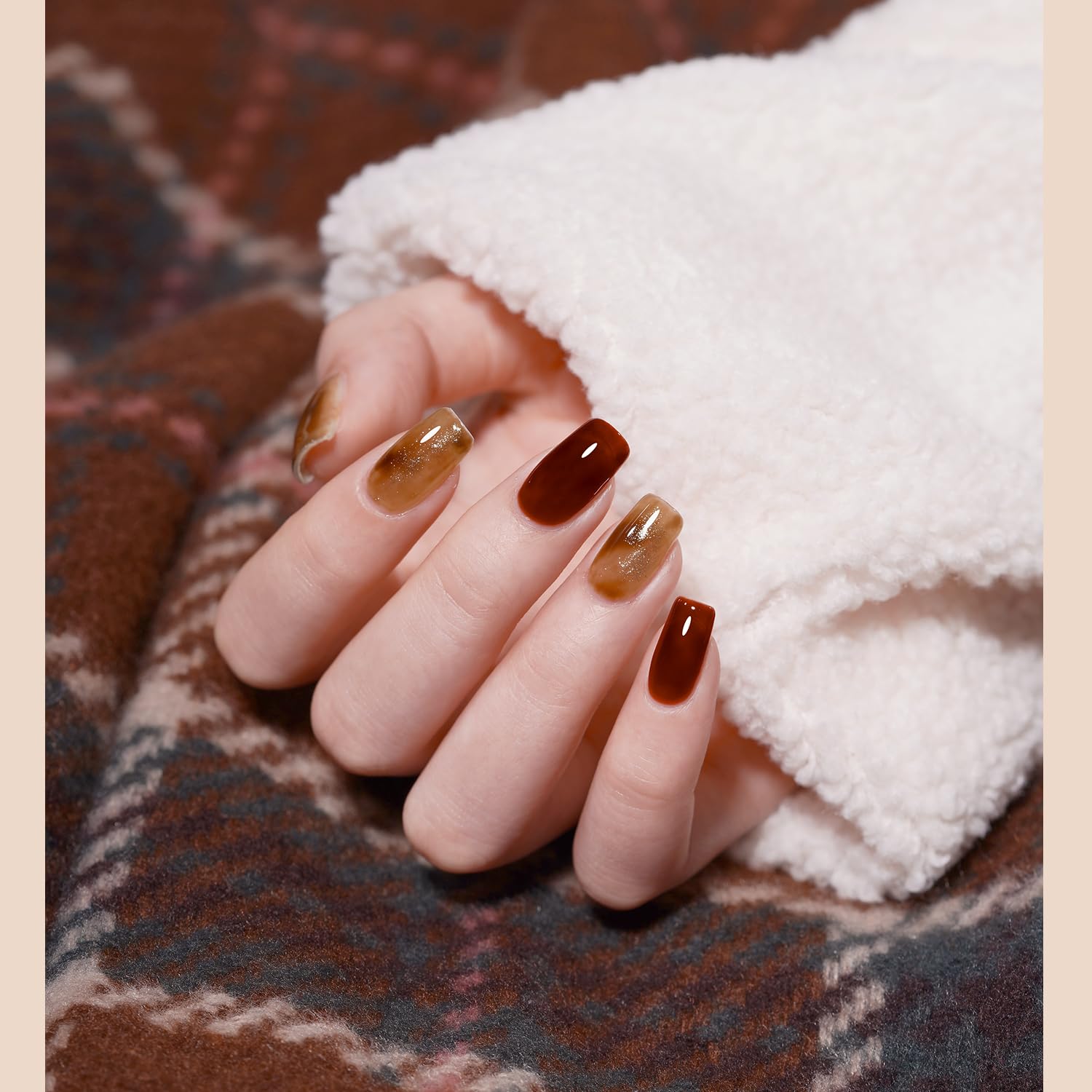 GAOY Jelly Tortoise Brown gel polish during UV curing promises quick, durable finishes