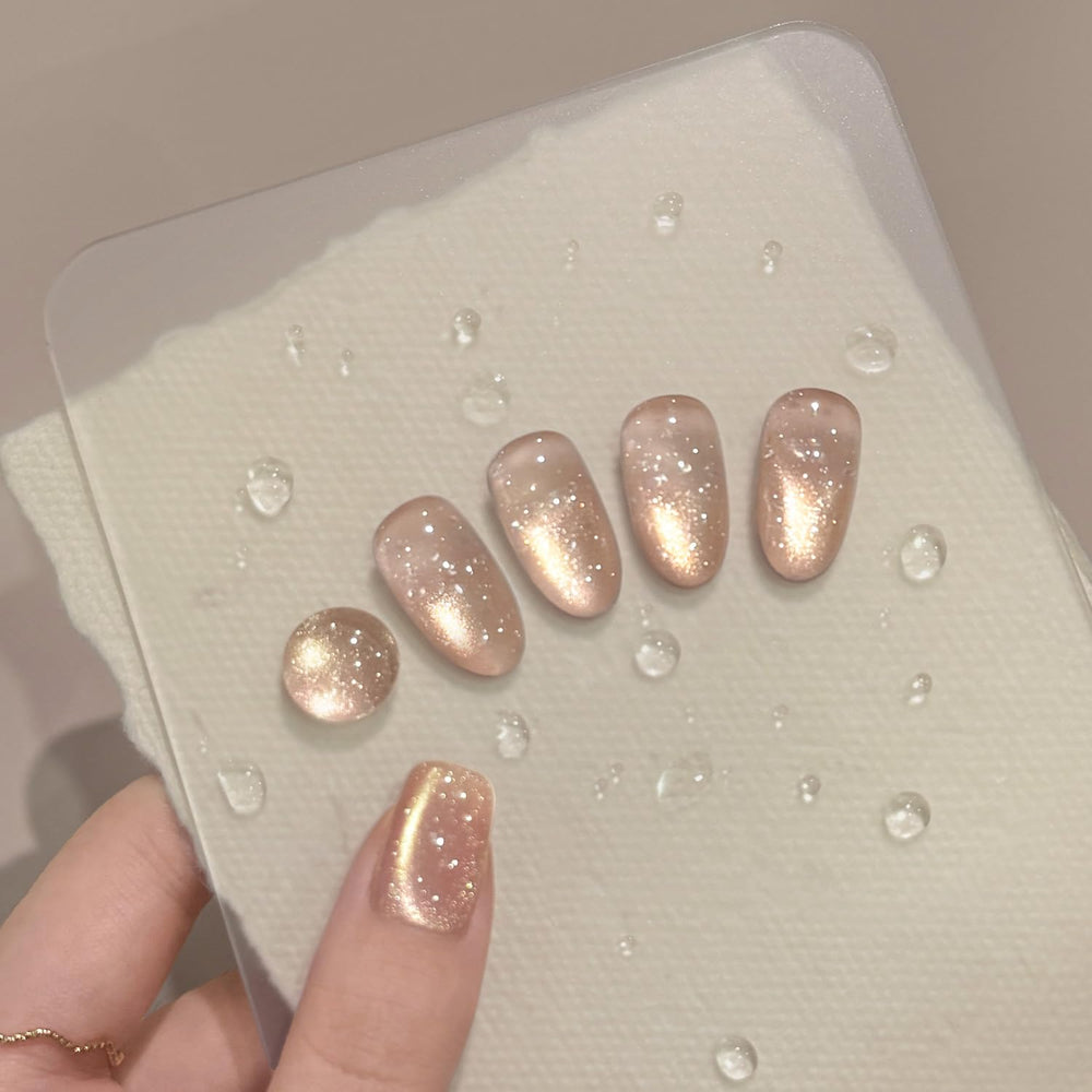 GAOY Nude Pink Bubble Cat Eye Gel Nail Polish 16ml shows nude pink shimmer for elegant cat-eye nails.