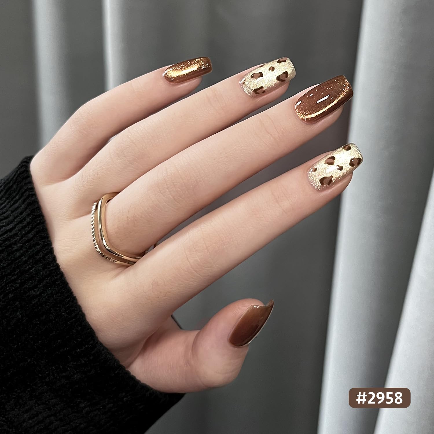 GAOY professional gel nail set enables long-lasting wear with proper base/top coats.