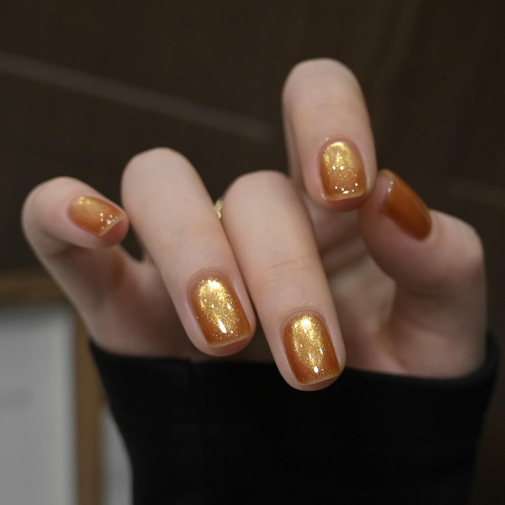 GAOY reflective translucent gel shows soft, multi-dimensional shimmer under different lighting