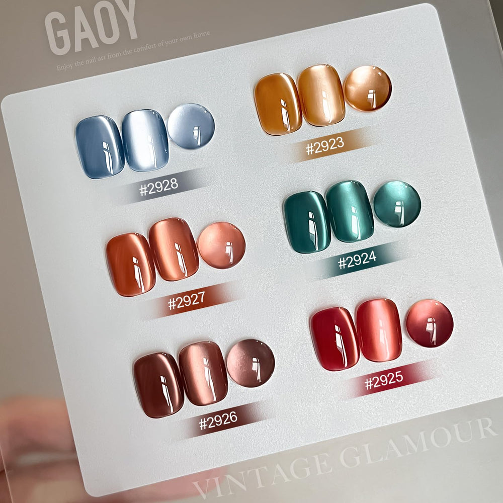 GAOY Silk Glitter Cat Eye Green polish with emerald glow for chic nails