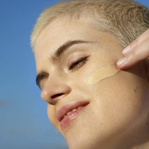 Garnier Skin Naturals BB Light texture on skin demonstrates breathable, buildable coverage.