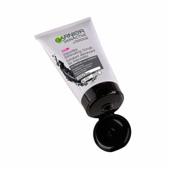 Close-up of pores with Garnier Scrub to illustrate pore-tightening potential.
