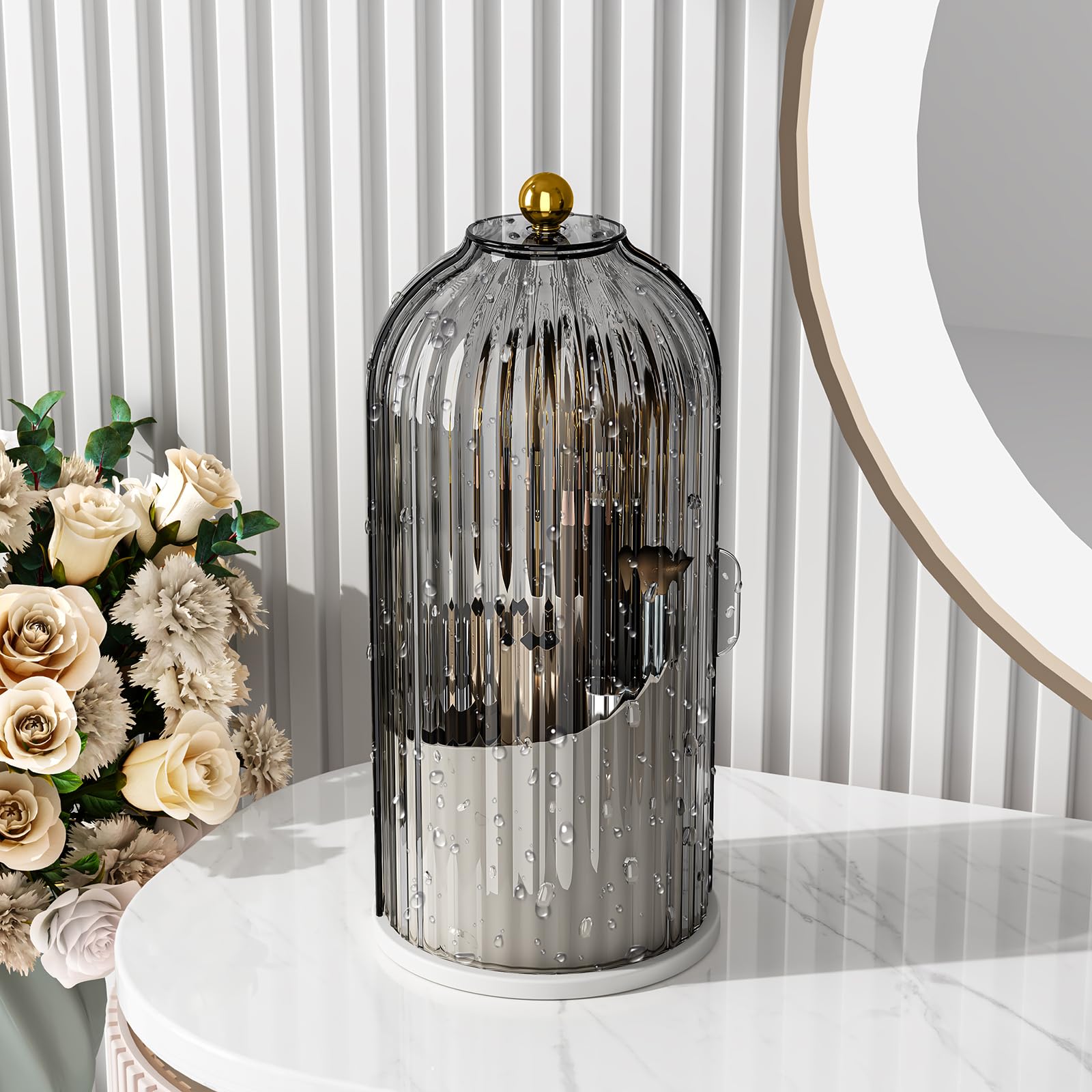 GAXmi makeup brush holder with lid keeps brushes protected and organized on the vanity.