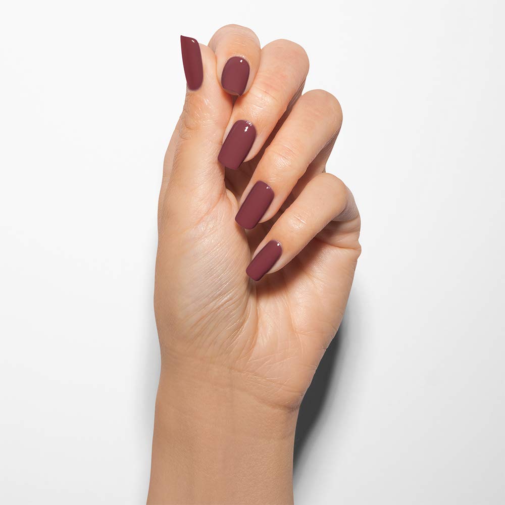 Gelish MINI shows three-step application for easy nails.