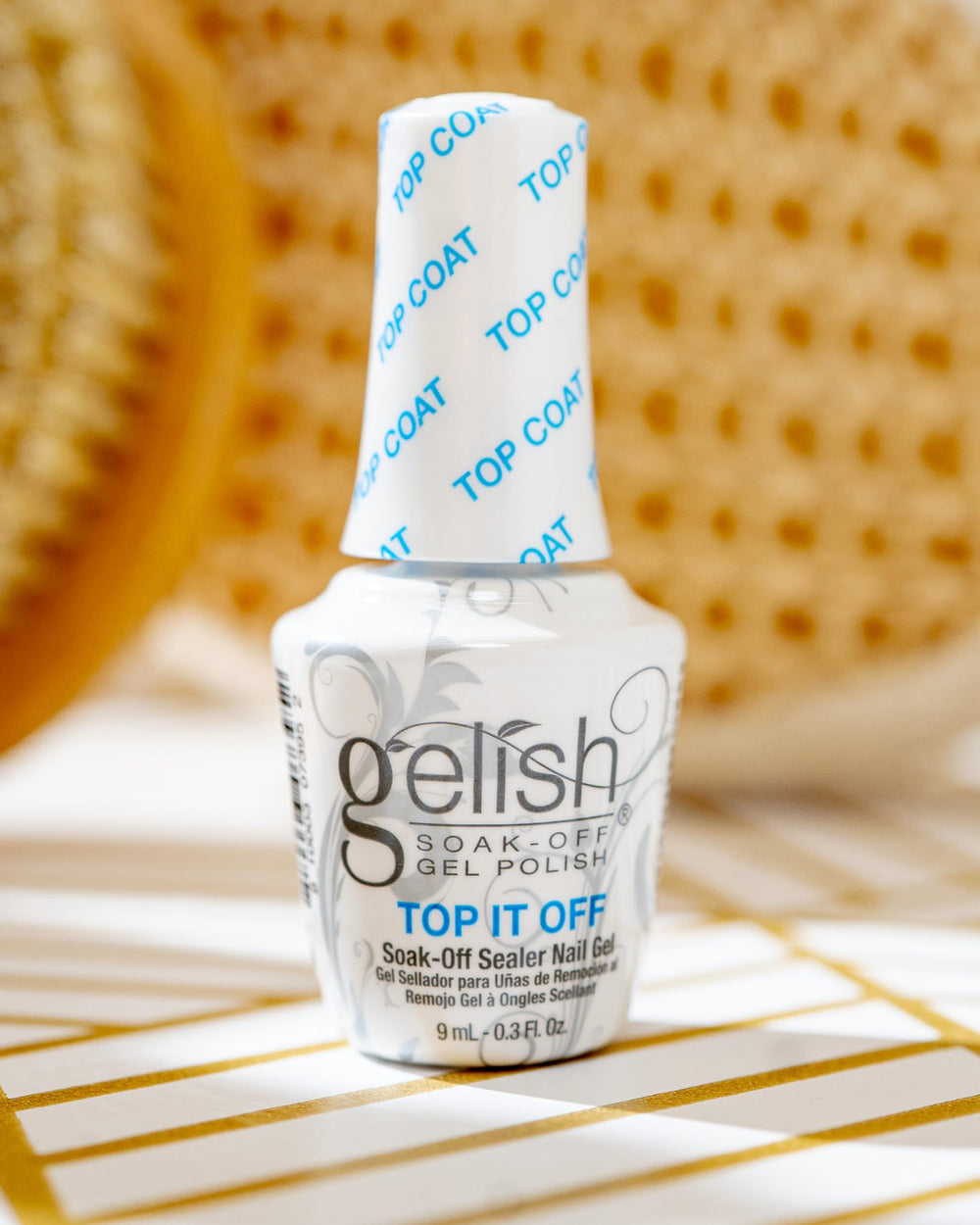 Gelish MINI Top It Off brush close-up shows smooth finish and quick cure.