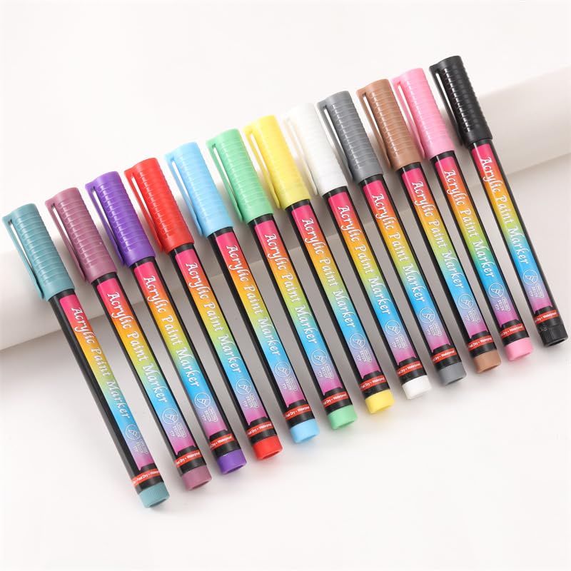 Gembityful long-lasting, waterproof finish on swatch
