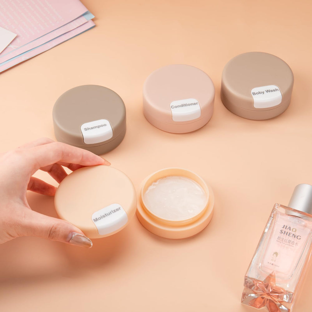 Gemice magnetic labels swap between capsules for quick identification.