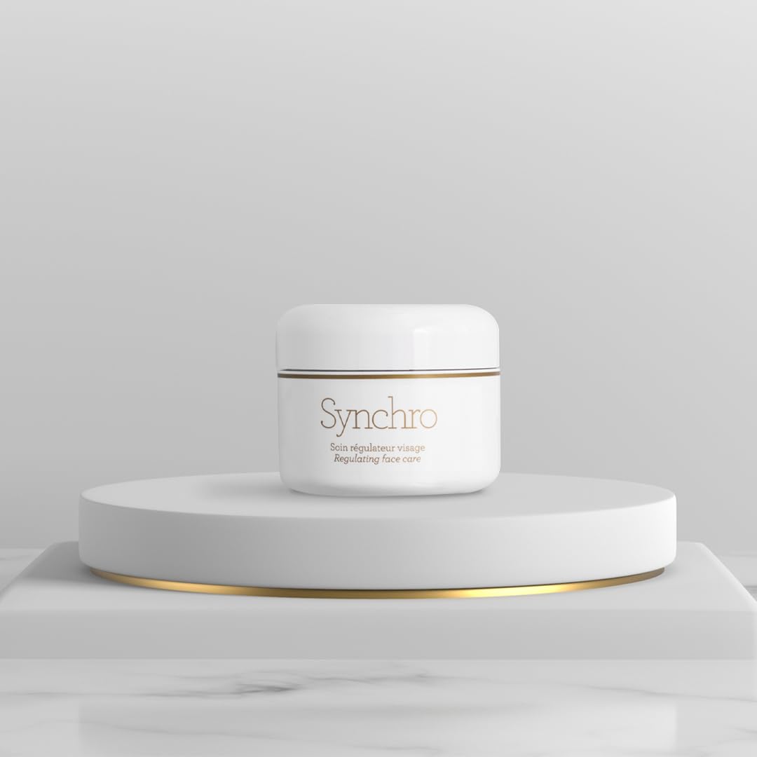 Gernetic Synchro Cream used at night for hydration and renewal