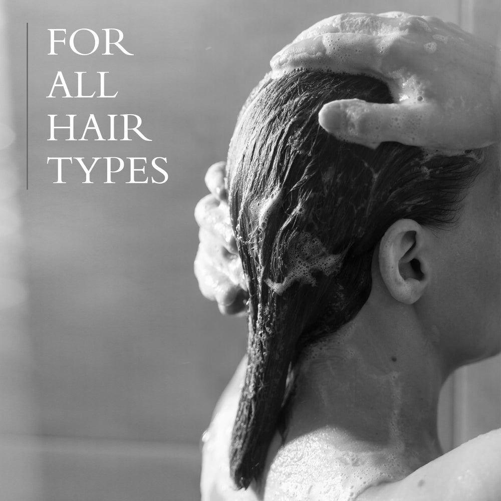 Gilchrist & Soames Zero% bottle demonstrates a rich lather that cleanses without harsh additives.