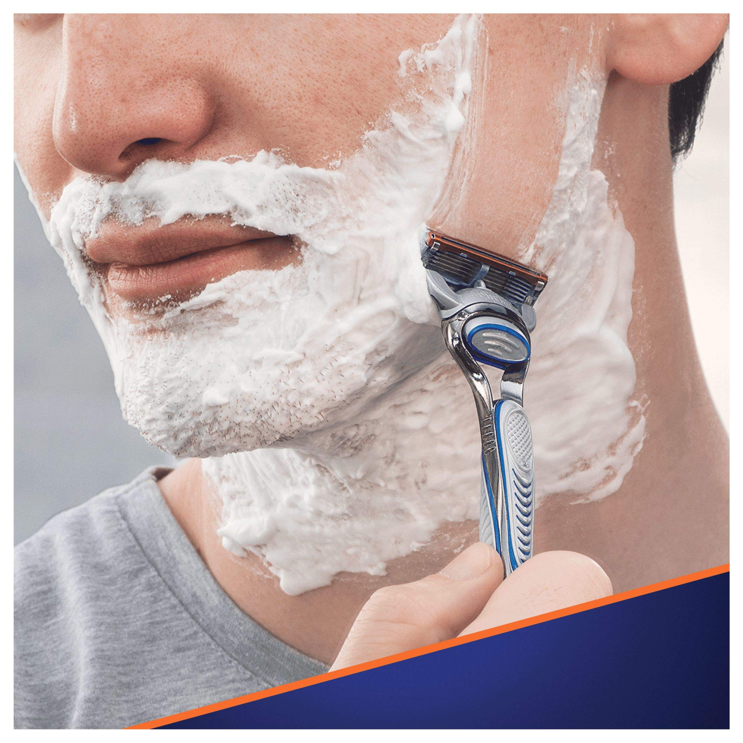 Gillette Fusion5 protective strip fades to signal blade replacement.
