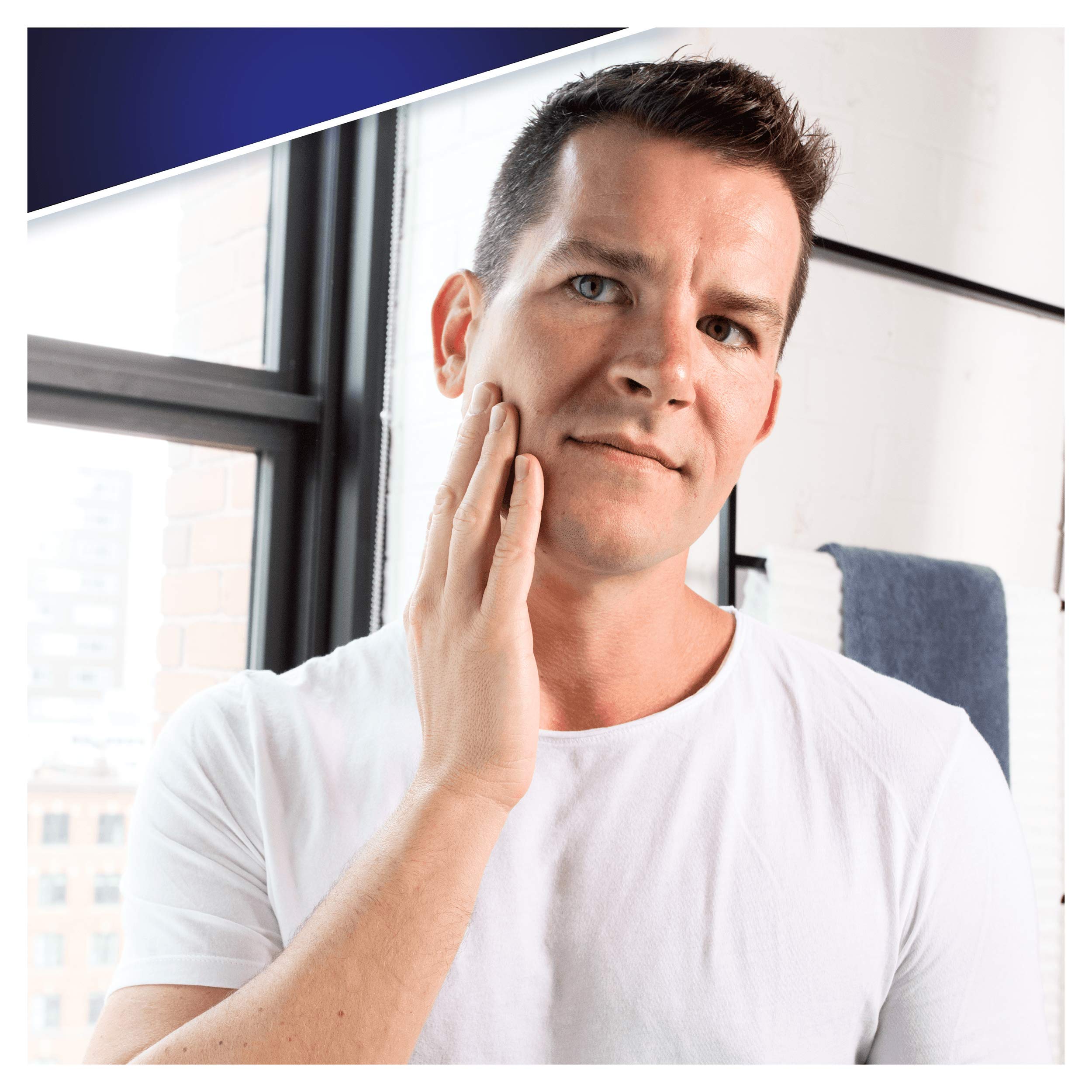 Gillette Sensor Excel blades in pack, ready for everyday grooming.