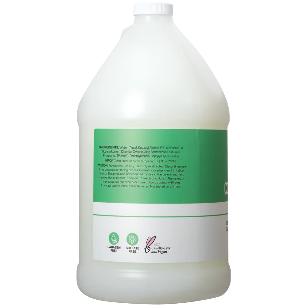 Aroma suave de aloe vera del acondicionador Ginger Lily Farms Club y Fitness.