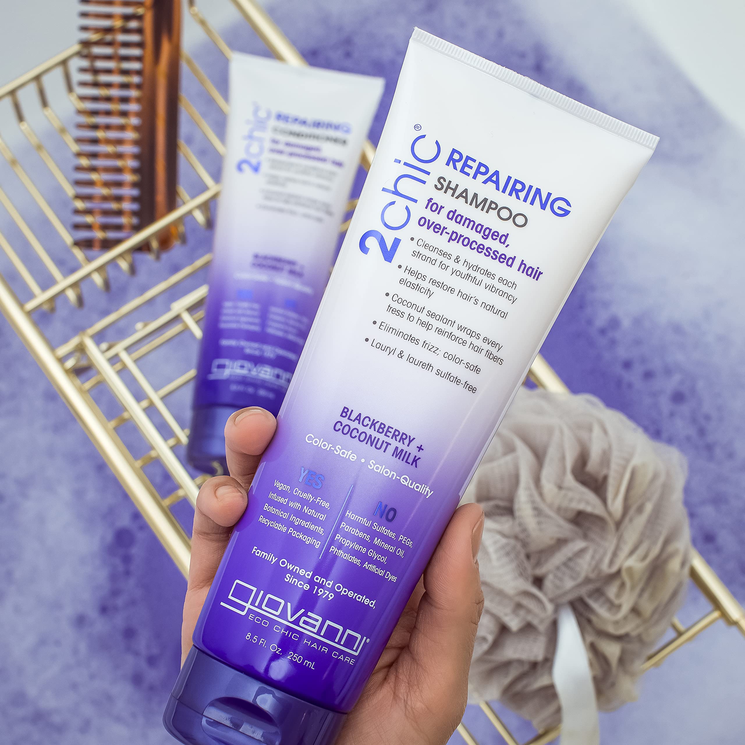GIOVANNI 2chic Repairing hair close-up showing healthy shine and elasticity.