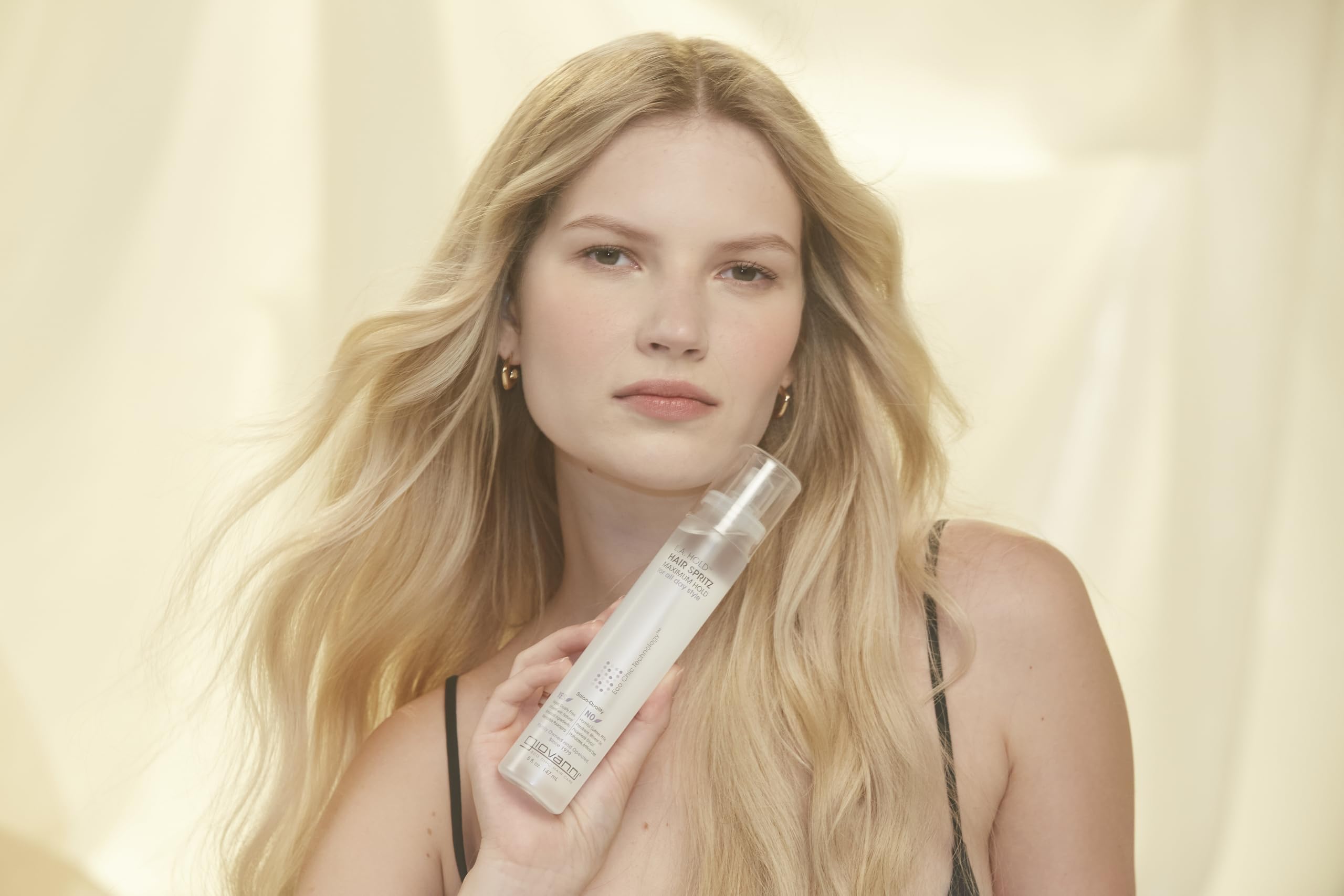 GIOVANNI L.A. Hold Hair Spritz non-aerosol pump provides even distribution across the hair