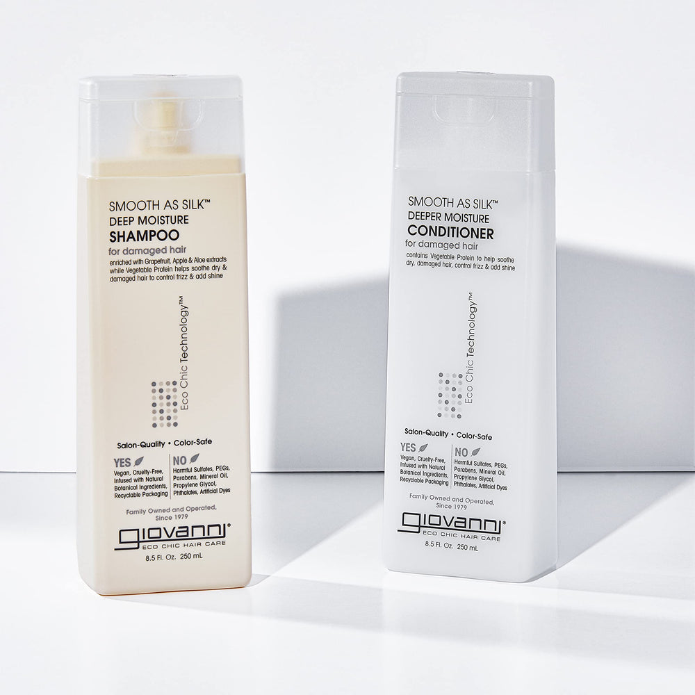 GIOVANNI Smooth as Silk Deeper Moisture label close-up with organic ingredients claim.
