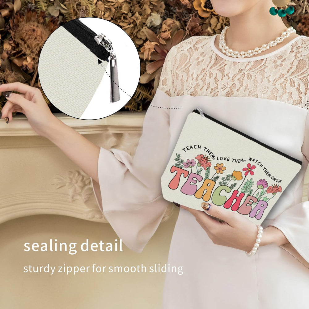 Girlly makeup bag floral packing during travel or gifting
