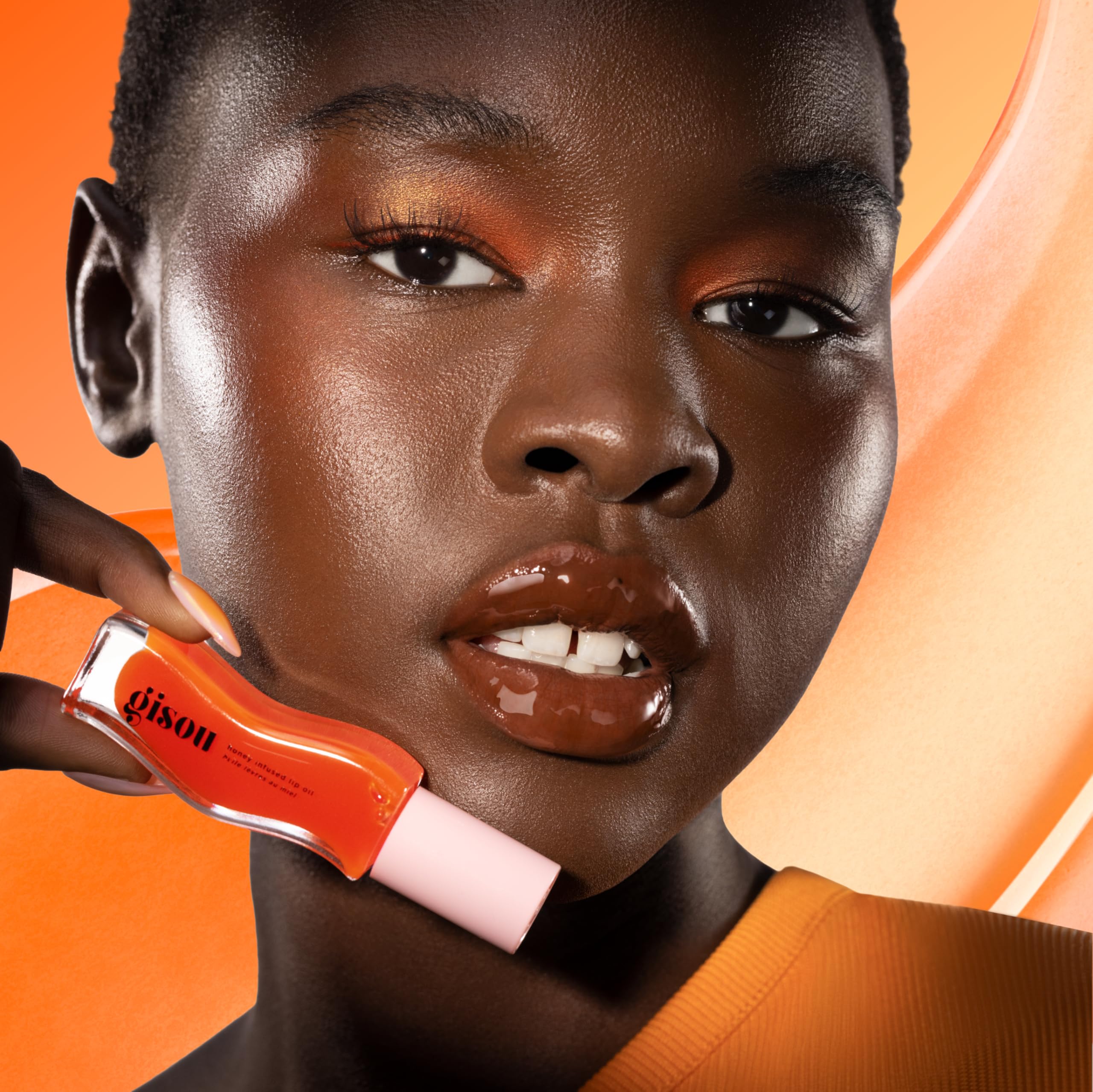 Gisou Mango Passion Punch packaging on shelf suggests premium hydration.