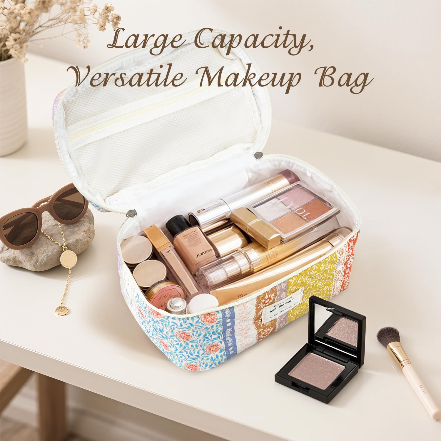 Givurao floral gift-ready makeup bag, stylish present for birthdays or holidays
