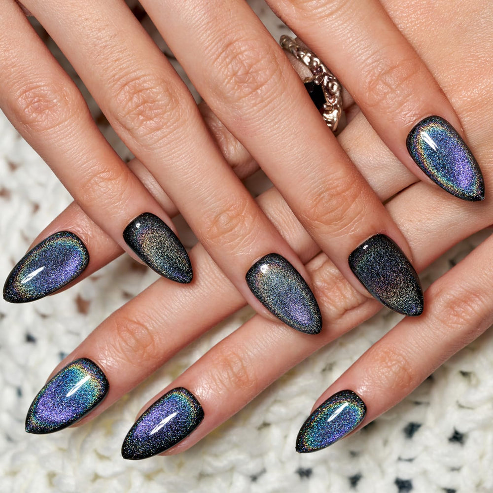 GLAMERMAID Short Almond nails closeup highlights precise detailing.