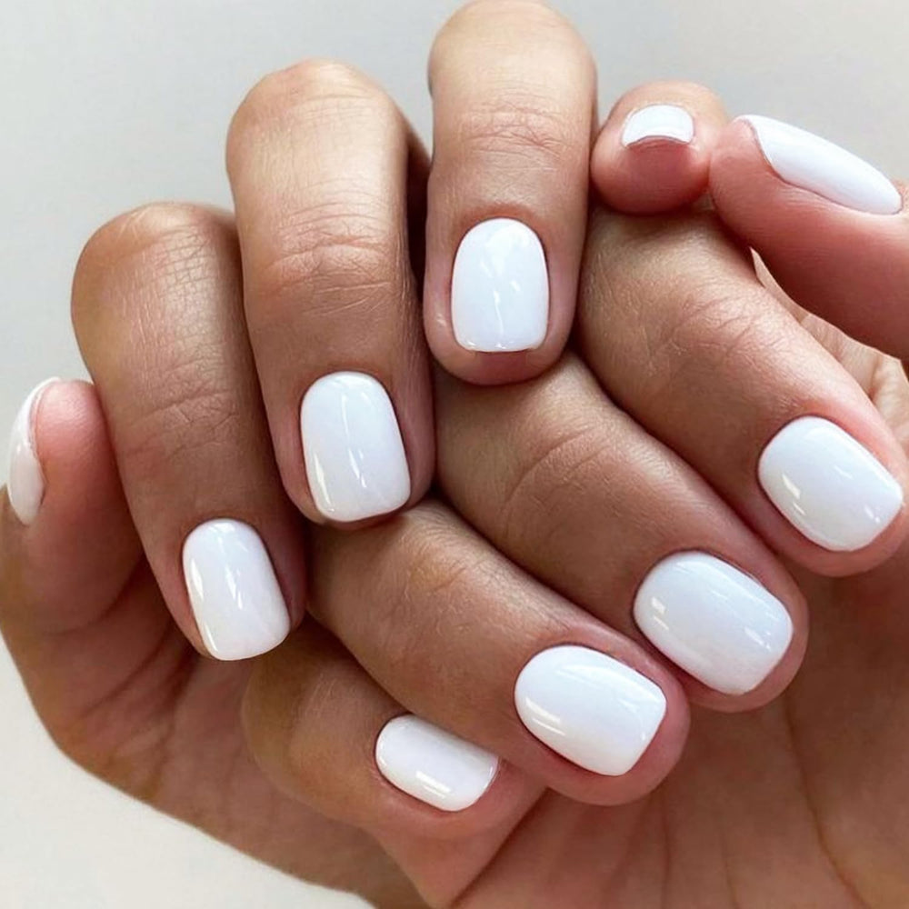 GLAMERMAID glossy finish surface highlights durable full-cover nails for quick home manicures