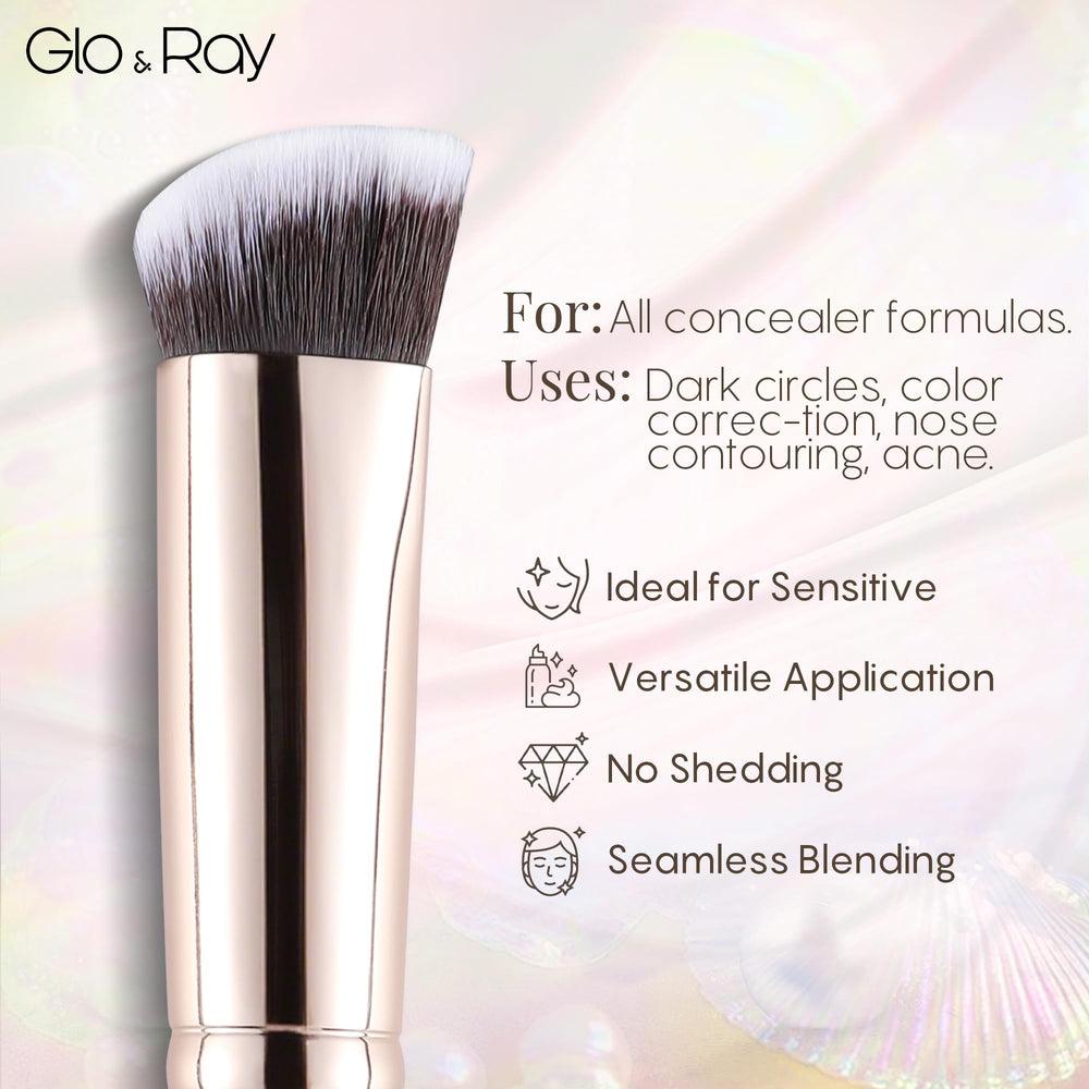 GLO&RAY precision brush doubles as contour sculptor and foundation blender