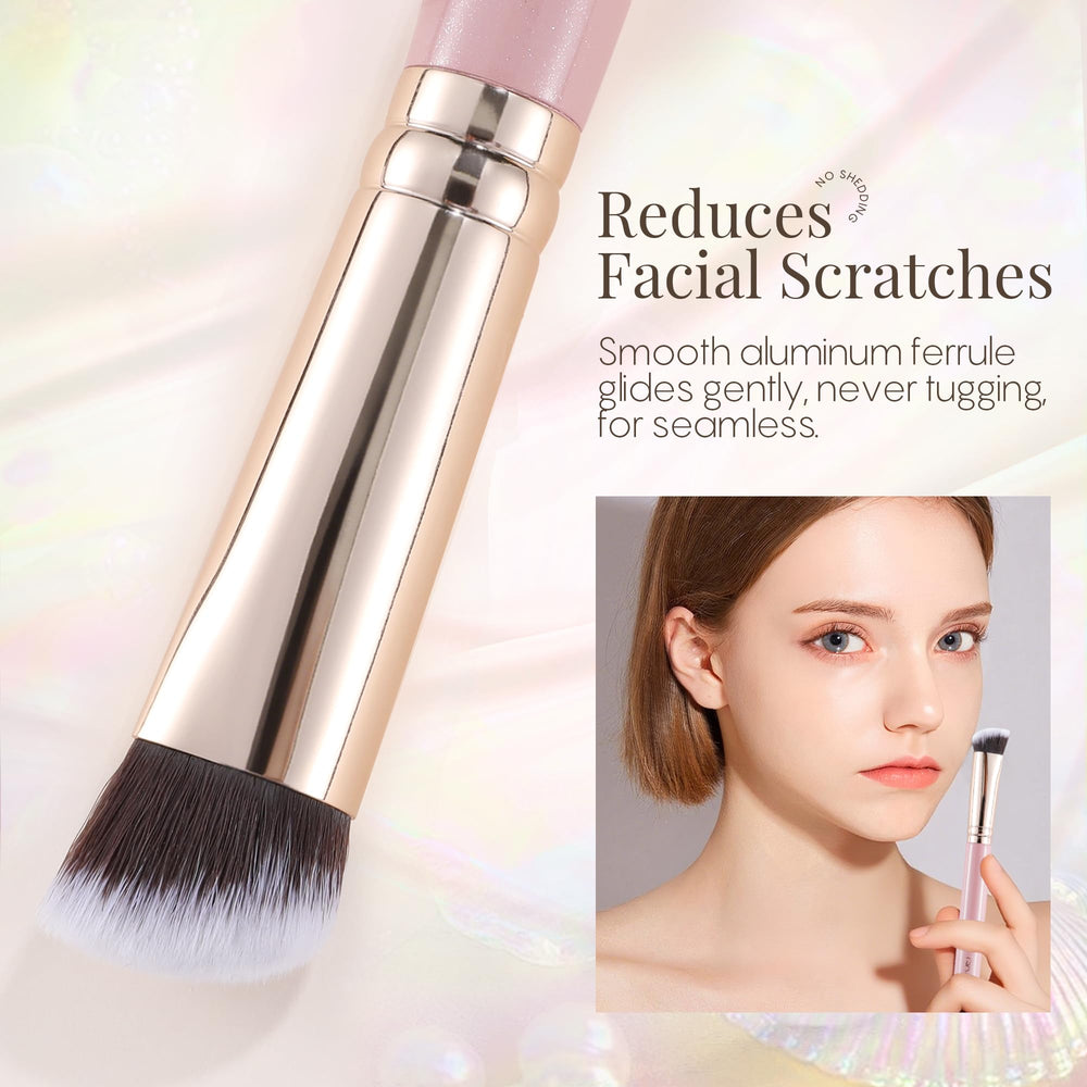 GLO&RAY under eye nose and cheek blending with precise coverage