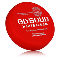 Glysolid glycerin cream texture close-up showing smooth, quick-absorbing moisture.