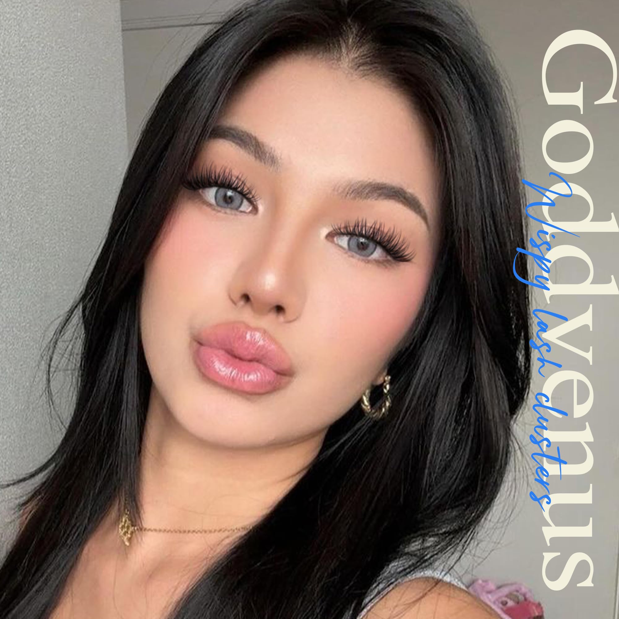 goddvenus close-up of synthetic lash fiber texture and natural look