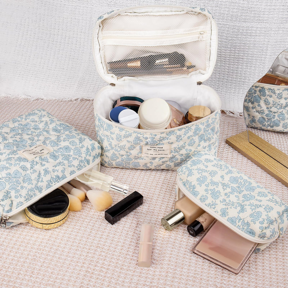 Gosect quilted makeup bag with gold zipper detail for premium daily organization.